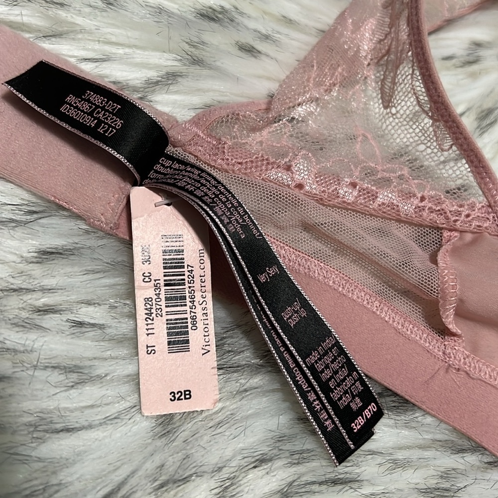 NWT Victoria’s Secret Very Sexy Push Up Racer Back Nude Lace Bra 32B - Picture 4 of 8